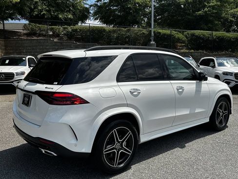 Certified 2025 Mercedes-Benz GLE 450e 4MATIC image 8