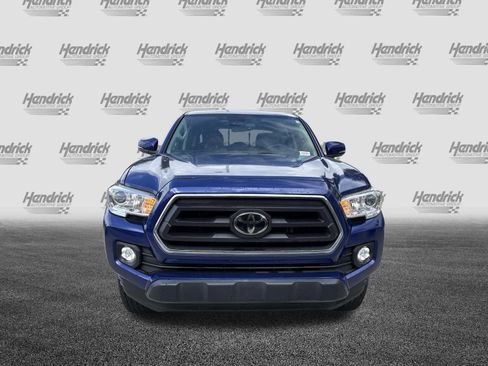 Used 2022 Toyota Tacoma SR5 w/ Technology Package RWD image 3