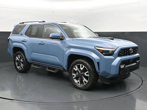 Used 2025 Toyota 4Runner TRD Sport Premium AWD/4WD image 7
