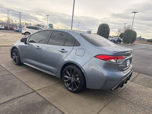 Used 2023 Toyota Corolla SE w/ Carpet Mat Package (TMS) image 9