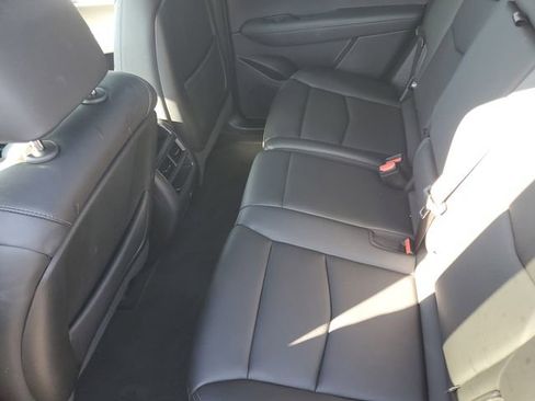 Certified 2023 Cadillac XT5 Luxury AWD/4WD image 30