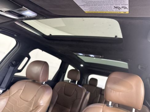 Used 2021 Kia Telluride SX w/ SX Prestige Package AWD/4WD image 24