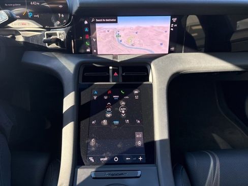 Used 2021 Porsche Taycan 4S image 15