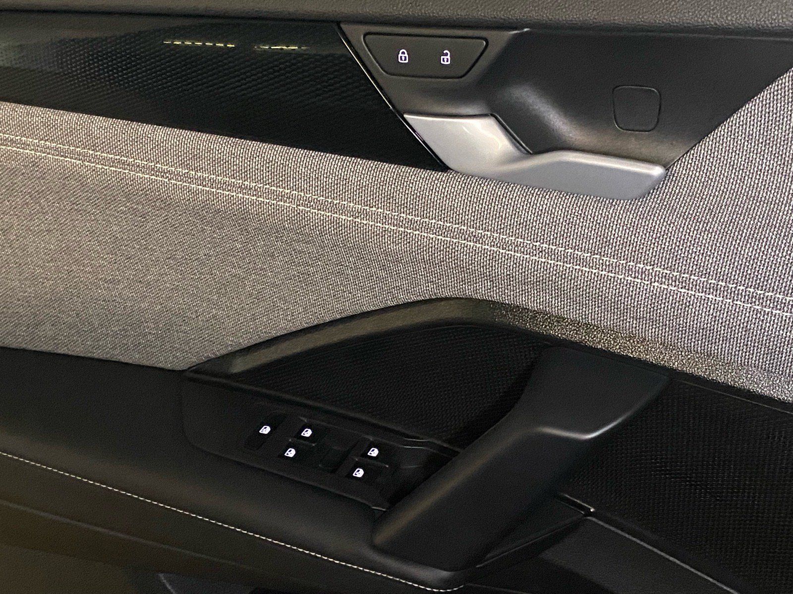 Certified 2026 Volkswagen Tiguan S FWD image 18