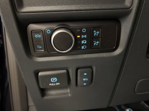 New 2025 Ford F150 Lightning Lariat image 23