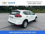 Used 2017 Nissan Rogue S image 5