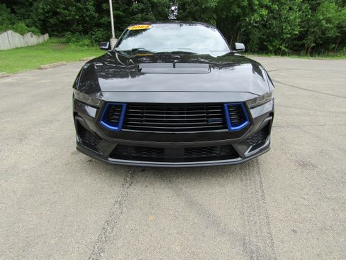 Used 2024 Ford Mustang GT Premium RWD image 7