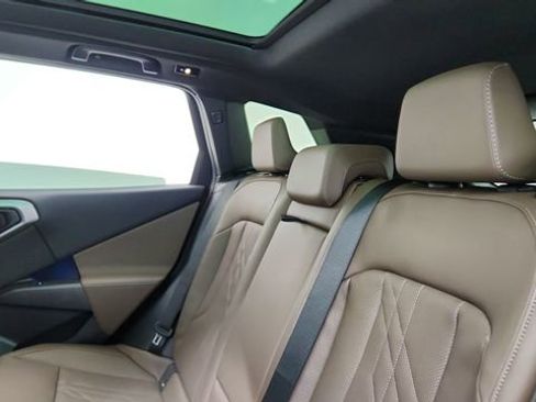 Used 2025 BMW X3 M50 w/ Premium Package image 30