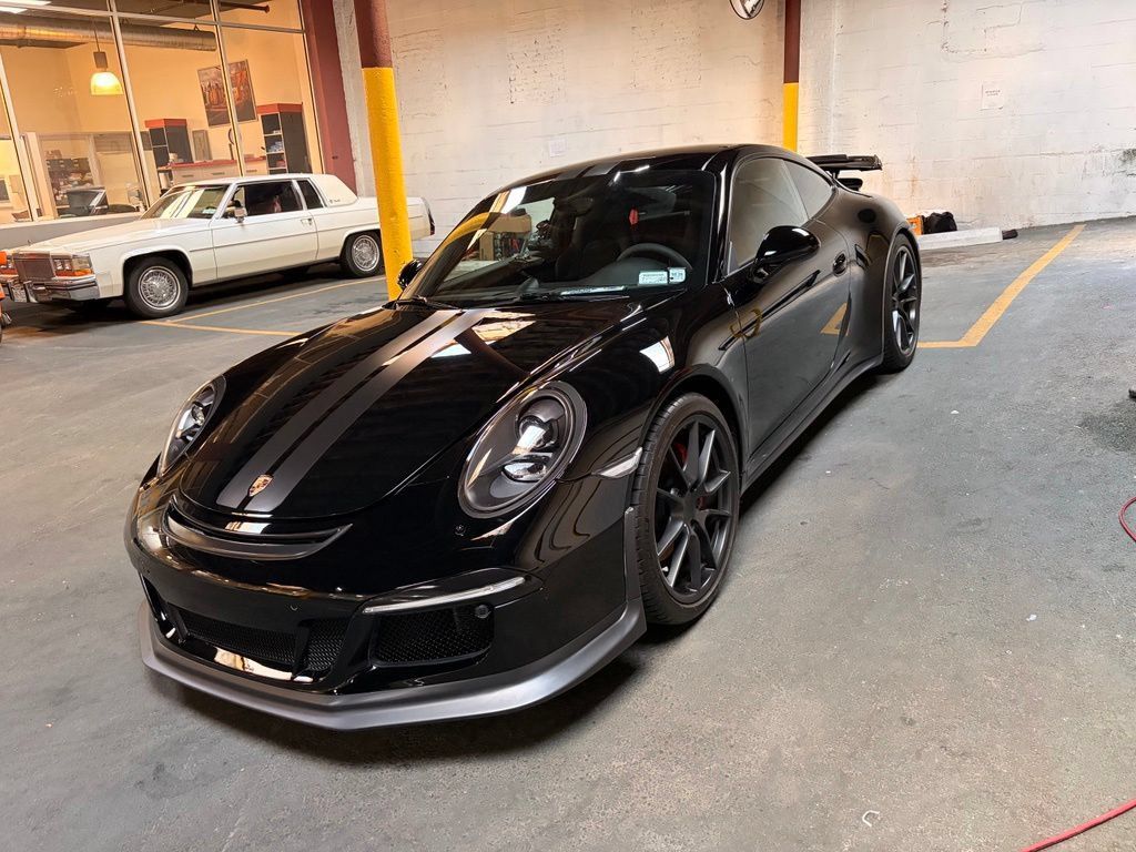 Used 2016 Porsche 911 Carrera GTS RWD image 11