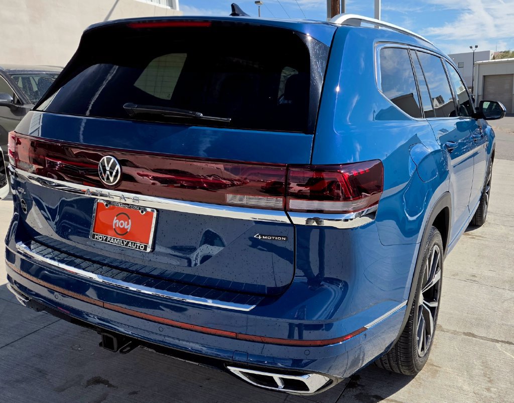 Certified 2025 Volkswagen Atlas SEL Premium R-Line AWD/4WD image 9