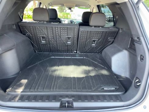 Used 2022 Chevrolet Equinox LT AWD/4WD image 56