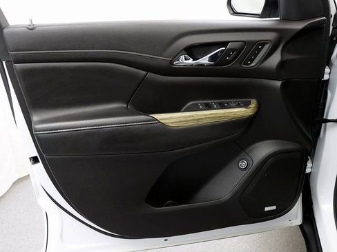 Used 2019 GMC Acadia Denali w/ Technology Package image 25