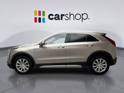 Used 2023 Cadillac XT4 Premium Luxury image 2