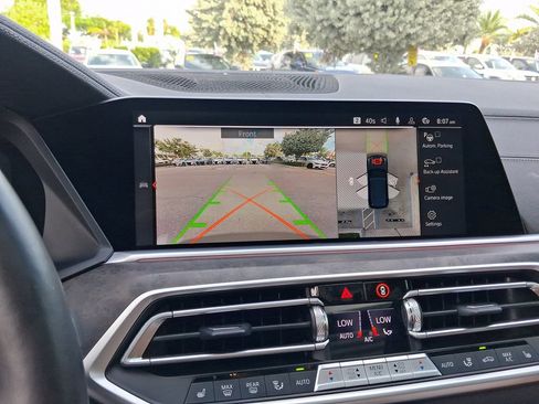 Used 2023 BMW X5 xDrive40i w/ M Sport Package AWD/4WD image 22