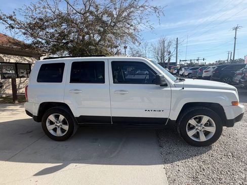 Used 2011 Jeep Patriot Sport w/ PWR Value Group image 4