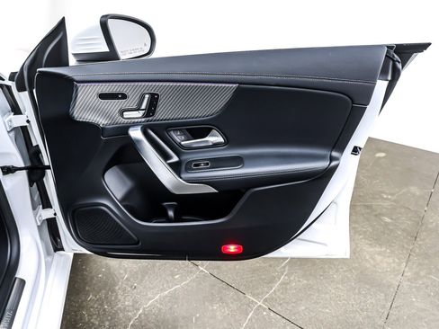 Certified 2025 Mercedes-Benz CLA 250 image 26