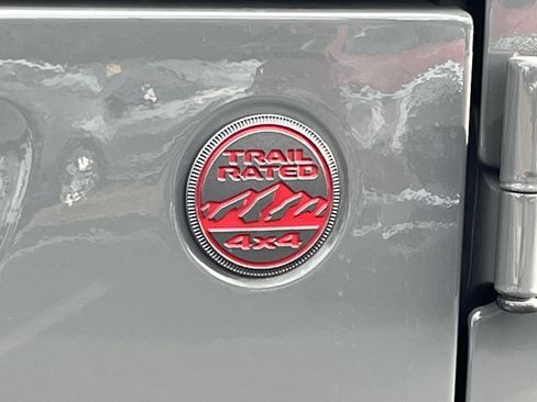 Used 2021 Jeep Wrangler Unlimited Rubicon image 29