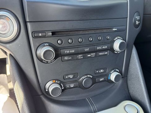 Used 2019 Nissan 370Z Touring Sport image 21