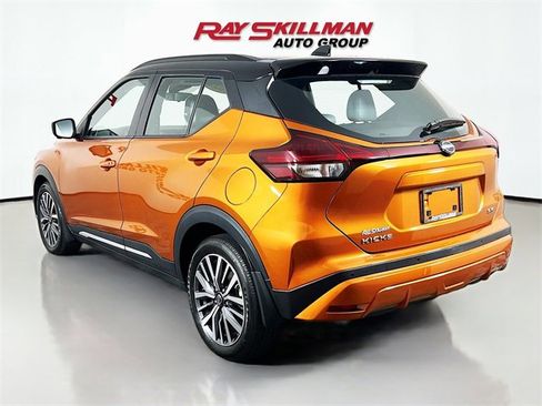 Used 2024 Nissan Kicks SR w/ SR Premium Package image 5