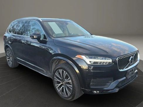 Used 2020 Volvo XC90 T5 Momentum image 7