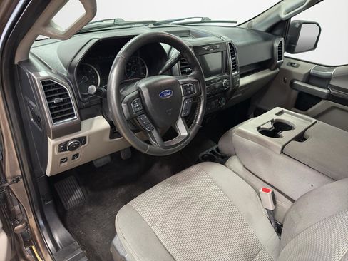 Used 2016 Ford F150 XLT w/ Equipment Group 302A Luxury RWD image 15