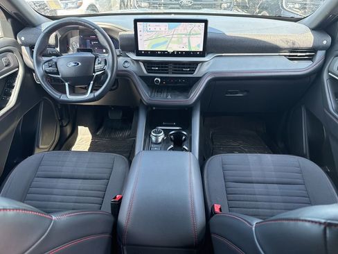 Used 2025 Ford Explorer ST-Line w/ Premium Package AWD/4WD image 10