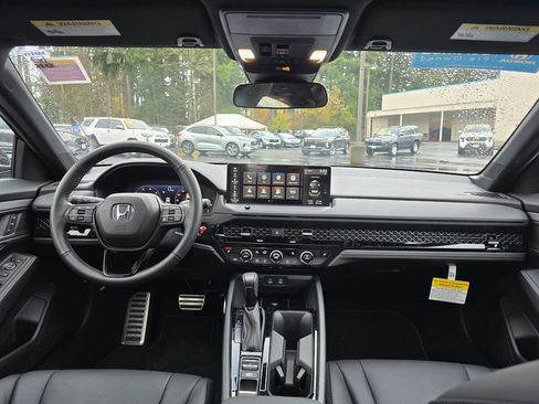 Certified 2025 Honda Accord Sport image 6