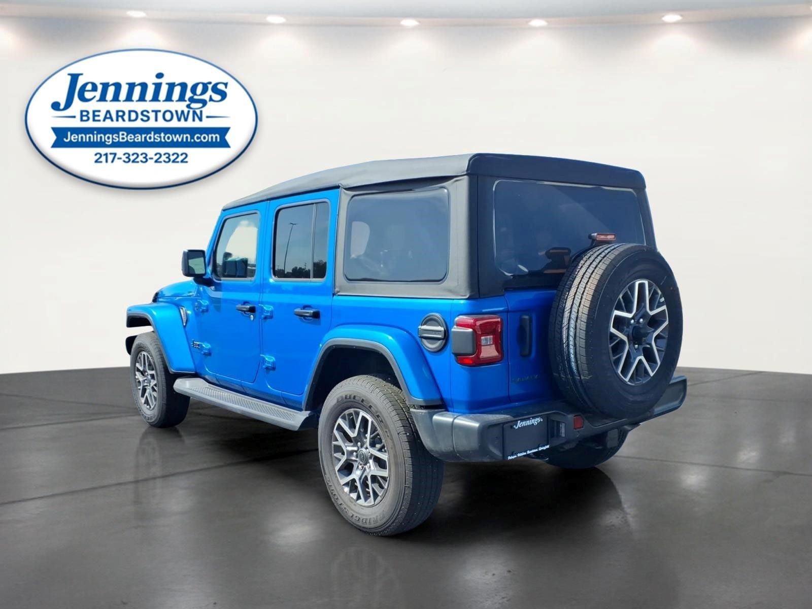 New 2026 Jeep Wrangler Unlimited Sahara w/ Safety Group AWD/4WD image 3