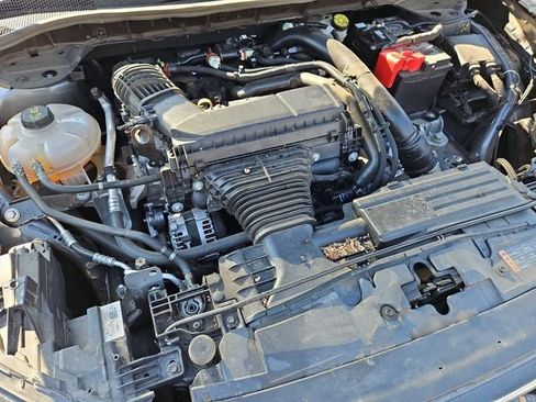 Used 2025 Ford Escape ST-Line Select image 33