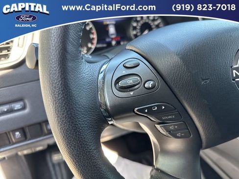 Used 2023 Nissan Murano SV w/ SV Midnight Edition Package FWD image 22