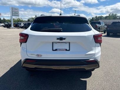 Used 2024 Chevrolet Trax ACTIV w/ Driver Confidence Package