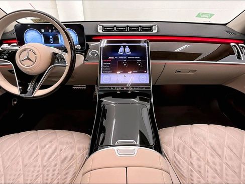 New 2026 Mercedes-Benz S 580e 4MATIC Sedan image 4