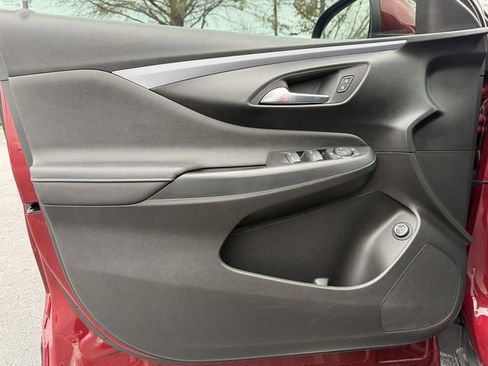 Used 2024 Buick Envista Preferred w/ Convenience I Package image 9