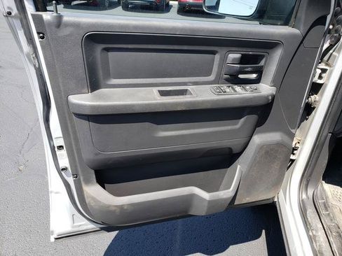 Used 2011 RAM 1500 ST w/ ST Popular Equipment Group AWD/4WD image 13