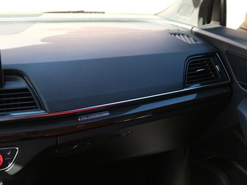 Used 2021 Audi SQ5 Premium Plus image 32