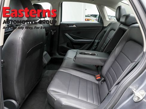 Used 2024 Volkswagen Jetta SE image 20