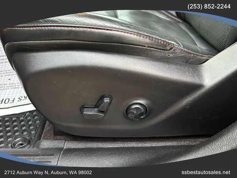 Used 2016 Jeep Cherokee Trailhawk w/ Leather Interior Group image 16