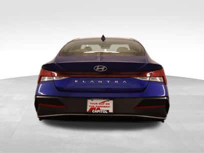 Used 2025 Hyundai Elantra SEL