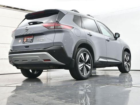 Used 2022 Nissan Rogue Platinum w/ Head-Up Display Package AWD/4WD image 37