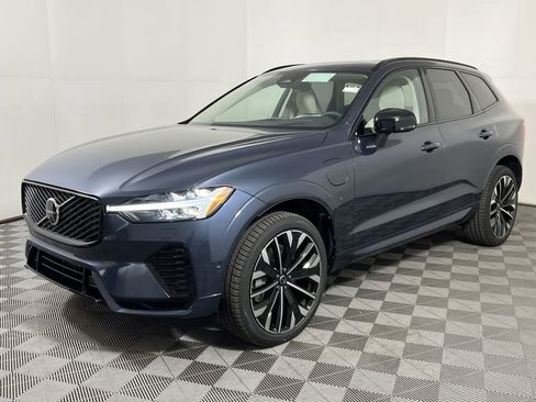 New 2026 Volvo XC60 T8 Ultra w/ Protection Package Premier AWD/4WD image 4