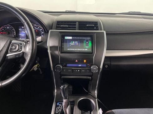 Used 2016 Toyota Camry XSE image 15