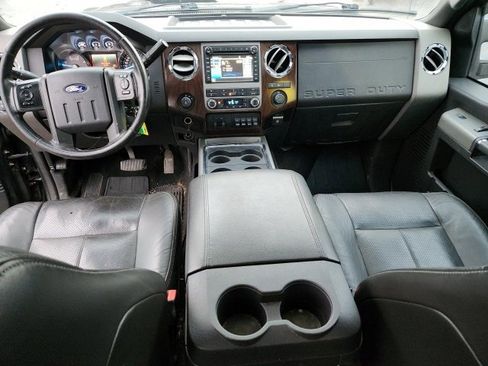 Used 2012 Ford F250 Lariat w/ Chrome Pkg image 19