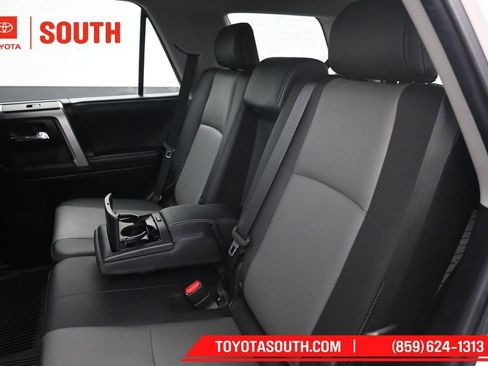 Used 2023 Toyota 4Runner SR5 Premium w/ Moonroof Package AWD/4WD image 25