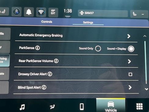 New 2026 Jeep Compass Limited image 6