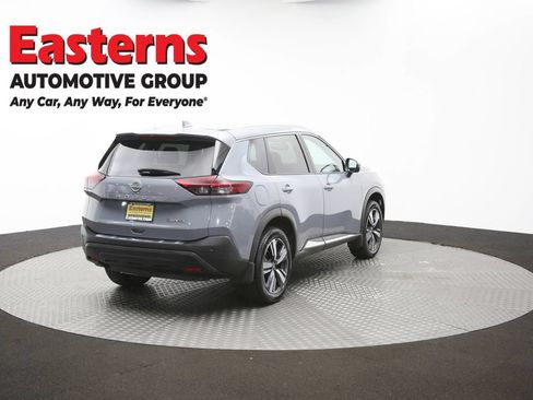 Used 2023 Nissan Rogue SL AWD/4WD image 40