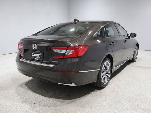 Used 2018 Honda Accord EX-L image 2