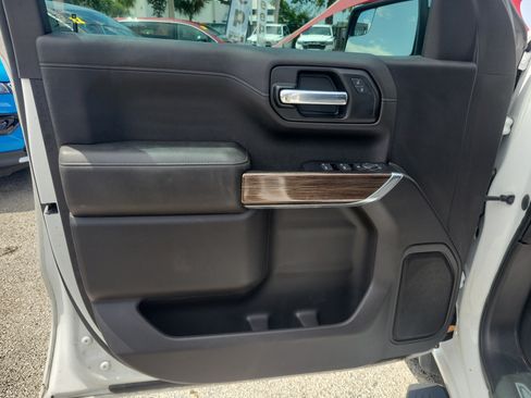 Used 2020 Chevrolet Silverado 1500 LT AWD/4WD image 13