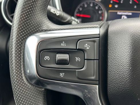 Used 2024 Chevrolet Blazer LT w/ Convenience Package image 24