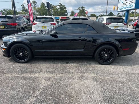 Used 2007 Ford Mustang GT Premium RWD image 7