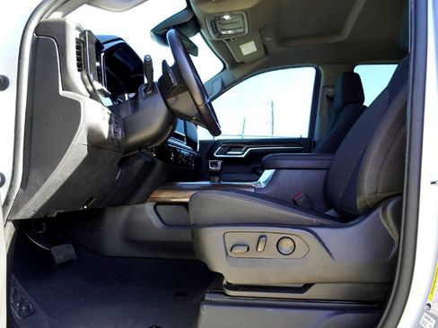 Used 2022 Chevrolet Silverado 1500 RST w/ Redline Edition image 27